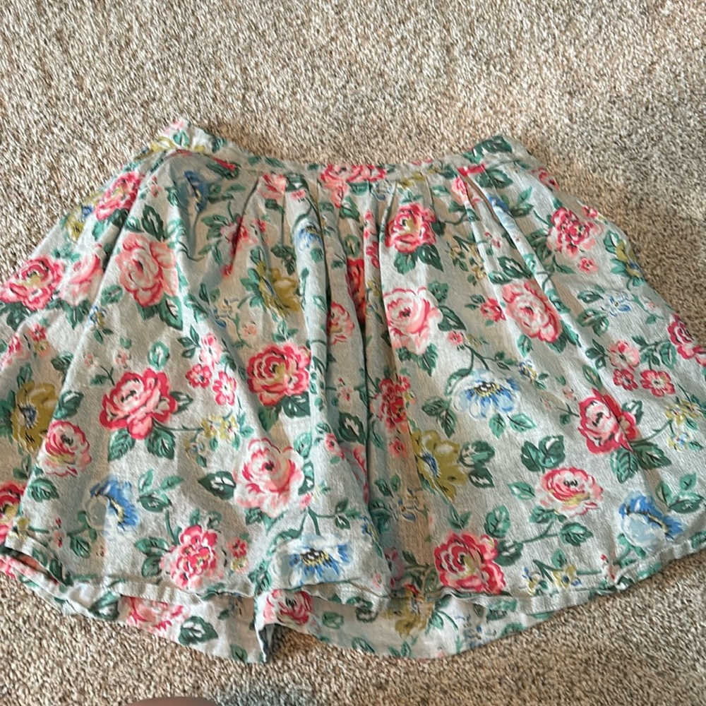 floral skirt